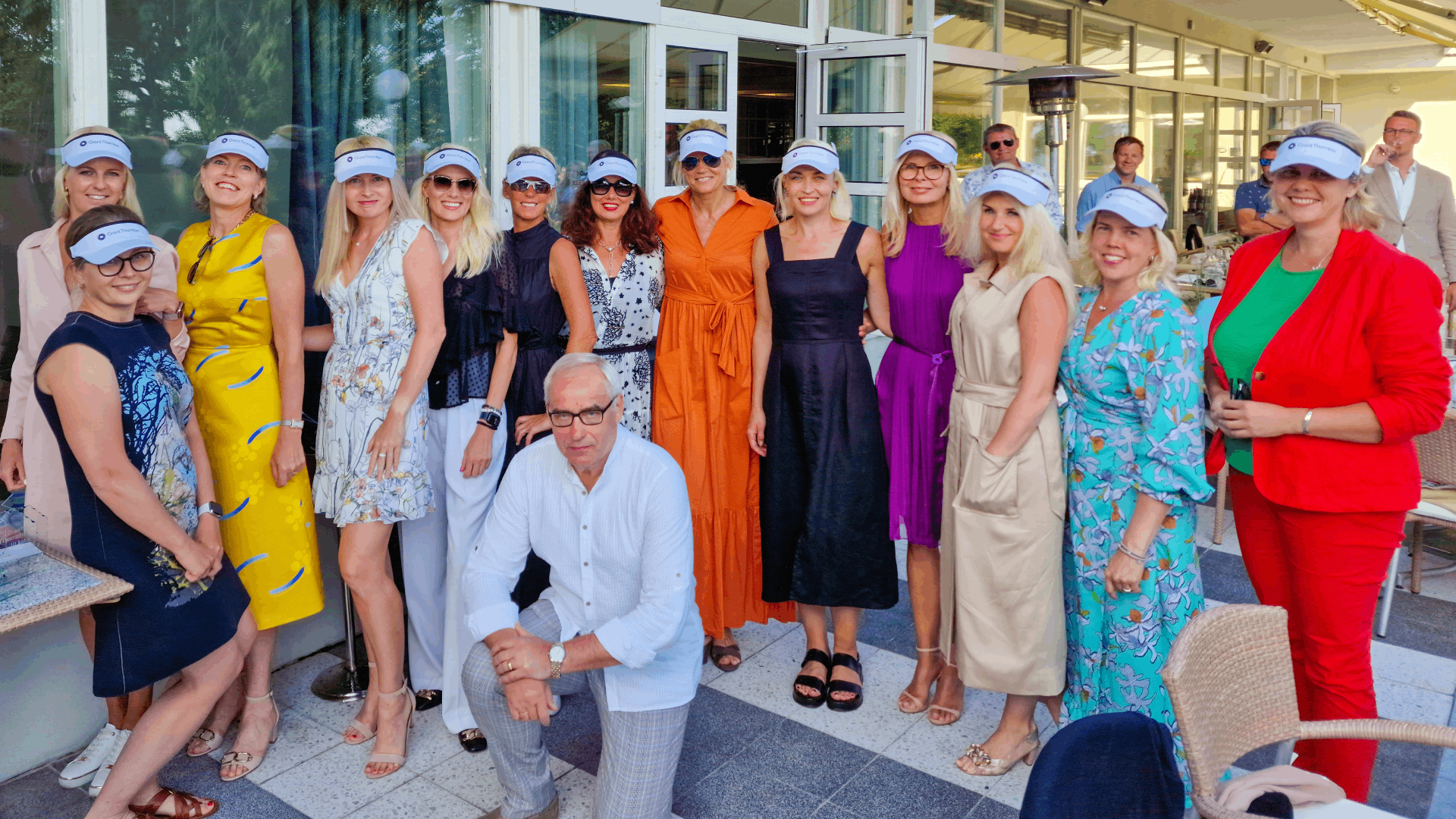 Grant Thornton Baltic Tennis CUP 2022 in Pärnu. Main organizer Mati Nõmmiste with the women who participated in the tennis tournament.